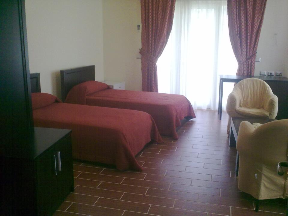 Hotel Leonardo Shkallnur Exterior foto