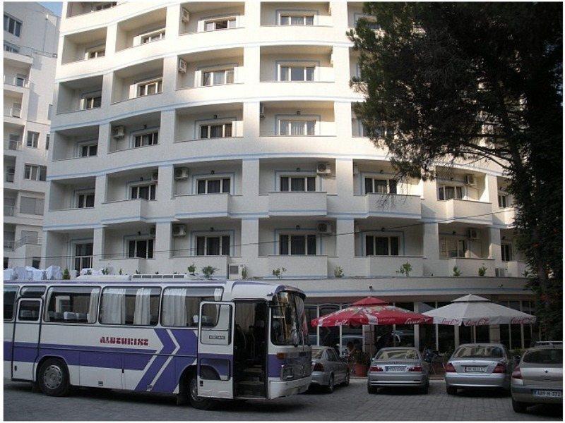 Hotel Leonardo Shkallnur Exterior foto