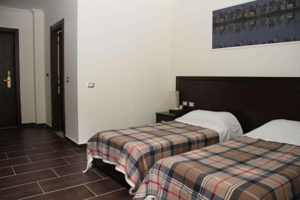 Hotel Leonardo Shkallnur Quarto foto