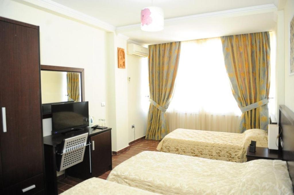 Hotel Leonardo Shkallnur Exterior foto