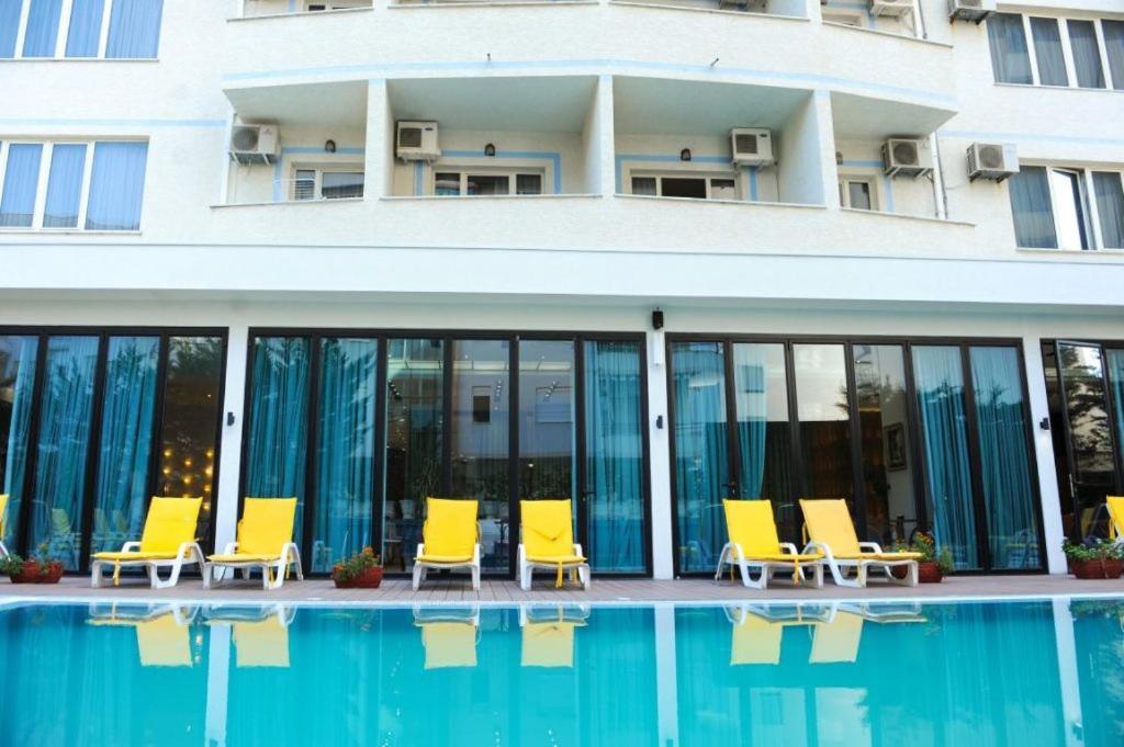 Hotel Leonardo Shkallnur Exterior foto