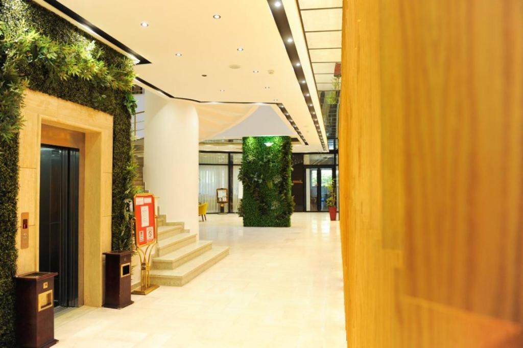Hotel Leonardo Shkallnur Exterior foto