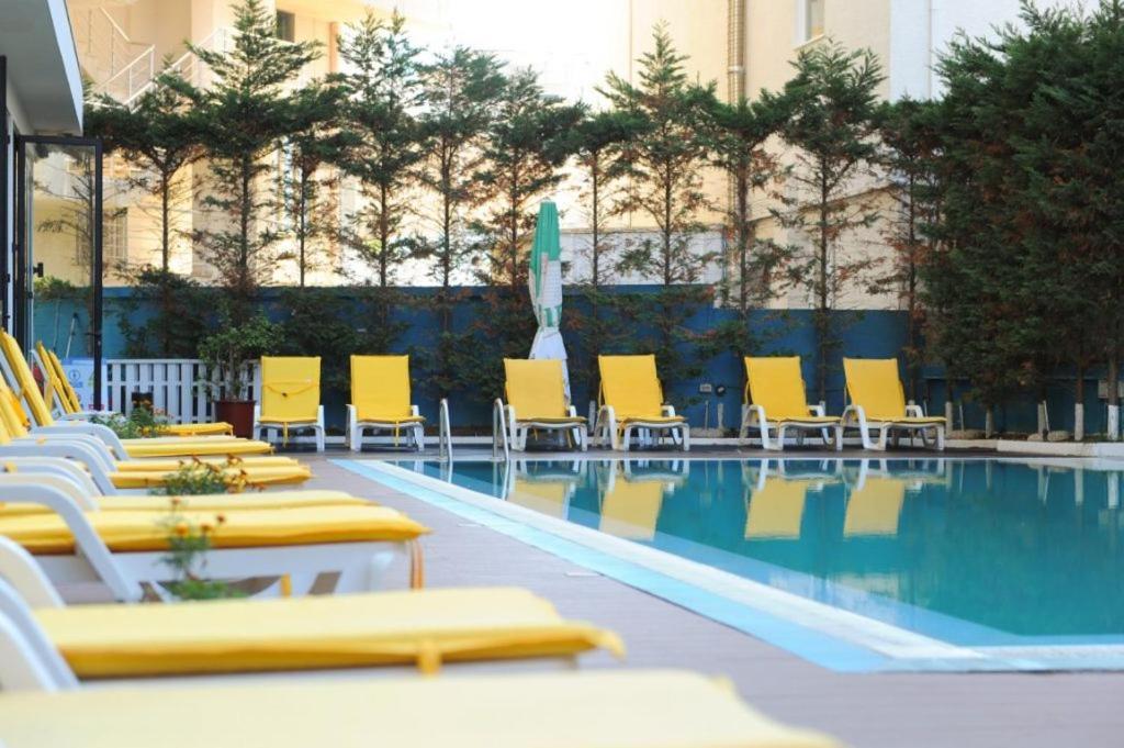Hotel Leonardo Shkallnur Exterior foto